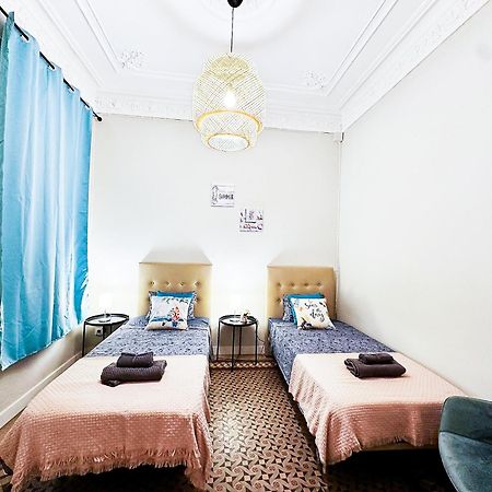 Private Rooms By Plaza Catalunya Barcelona Exterior foto